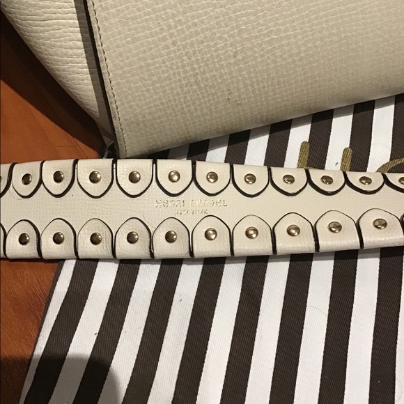 ♥️ Henri Bendel Tilda Satchel ♥️ - Picture 4 of 16